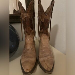 Ariat Women’s Thunderbird X Toe Western boots